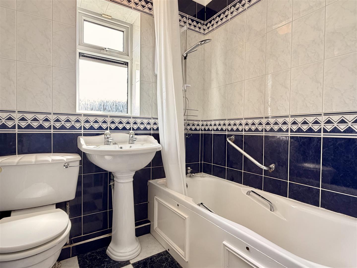 104, Wong Lane, Tickhill, Doncaster, DN11 9JL