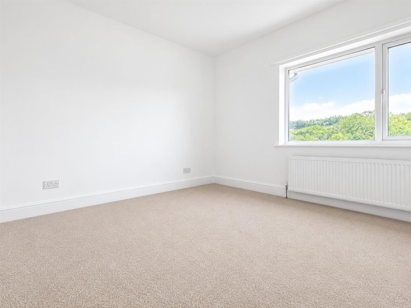 31, Castleton Road, Hope, Hope Valley, S33 6SB
