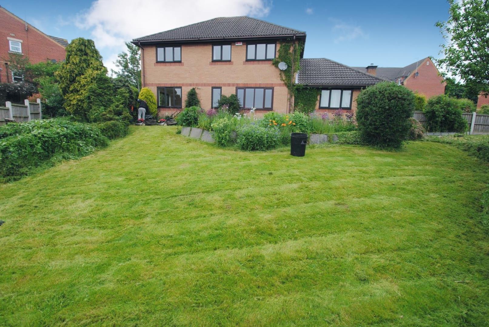 27, Skipton Road, Swallownest, Sheffield, S26 4NQ