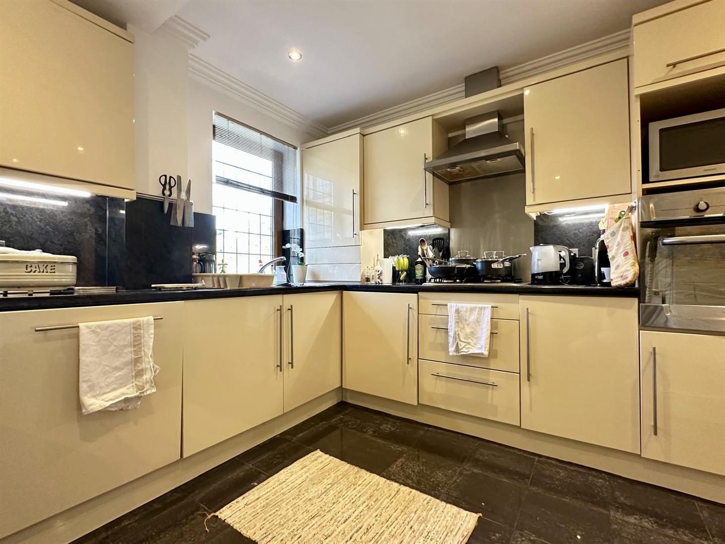 Flat 9, 249, Millhouses Lane, Sheffield, S11 9JS