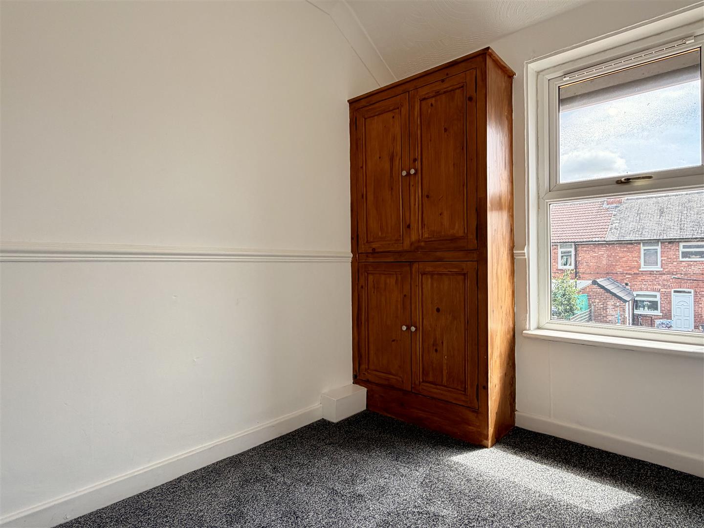 9, Beech Grove, Bentley, DN5 0DG