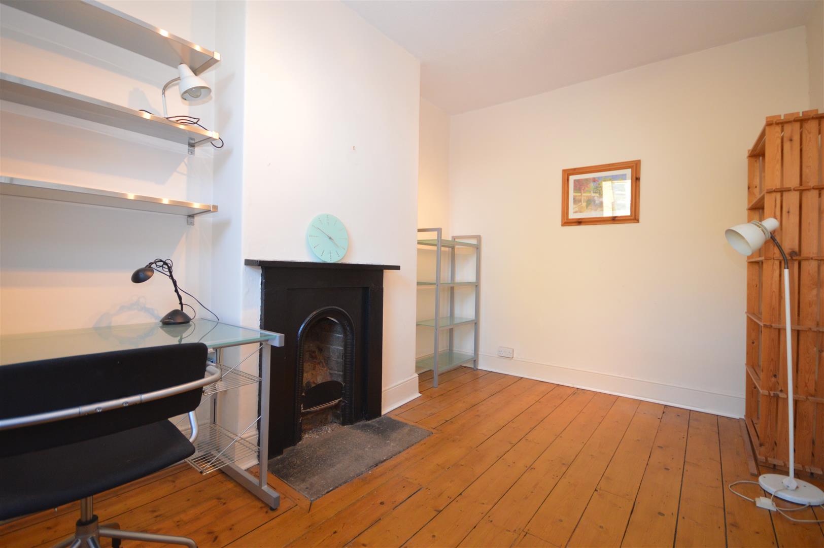 48, Newbould Lane, Broomhill, Sheffield, S10 2PL