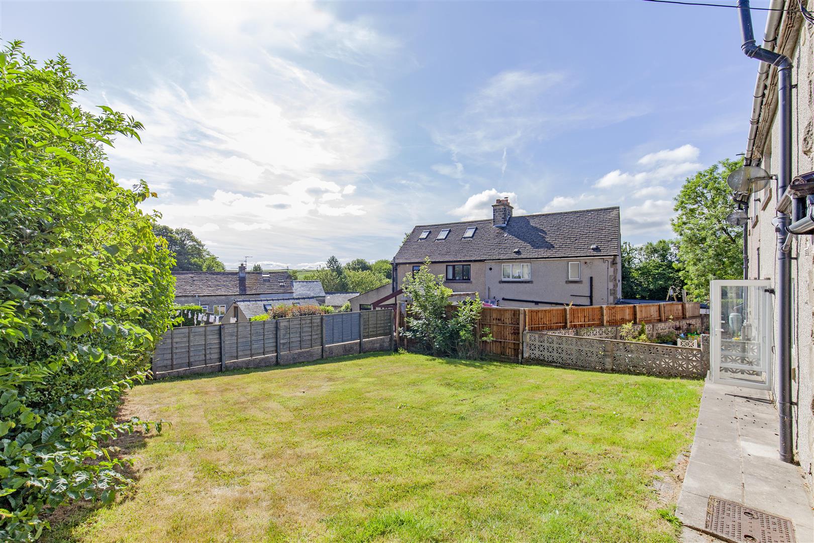 28, Pinfold Road, Tideswell, Buxton, Derbyshire, SK17 8PN