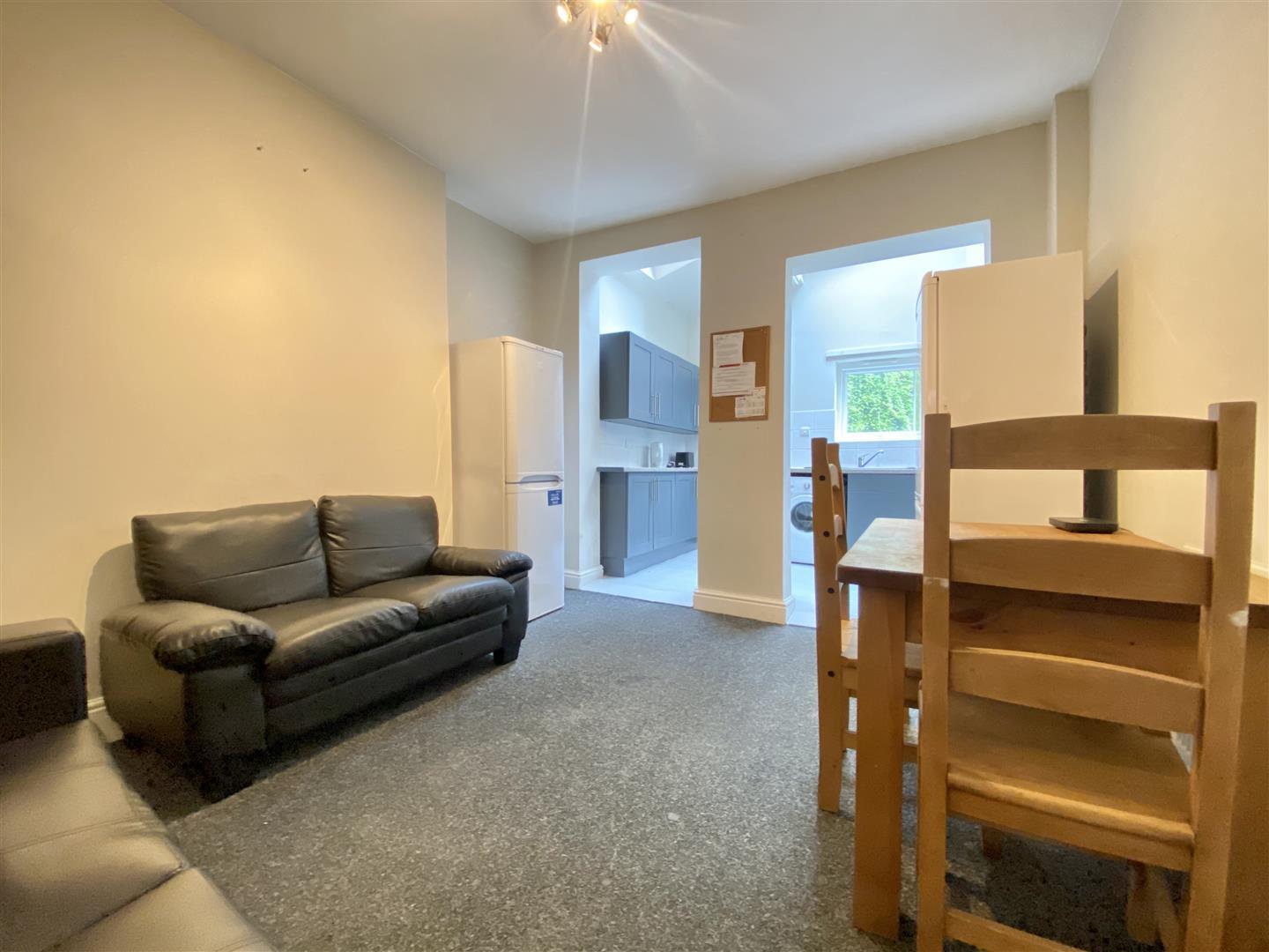 40, Beehive Road, Sheffield, S10 1EP