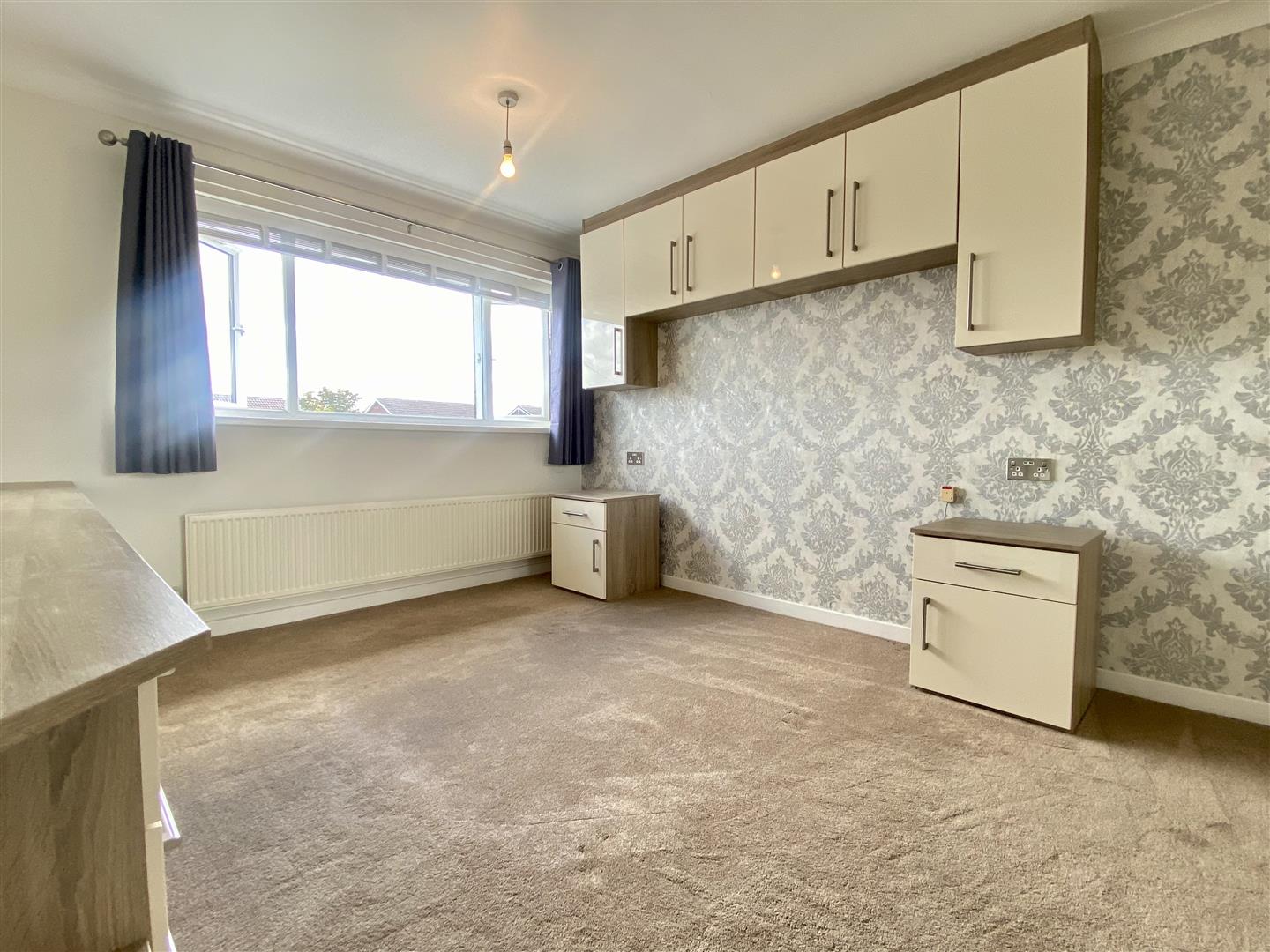 42, Saffron Crescent, Tickhill, Doncaster, DN11 9RU