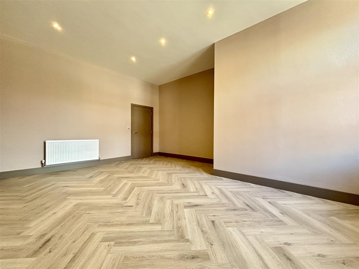 Apartment 3, Sitwell House, Coach House Lane, Moorgate, Rotherham, S60 3FP