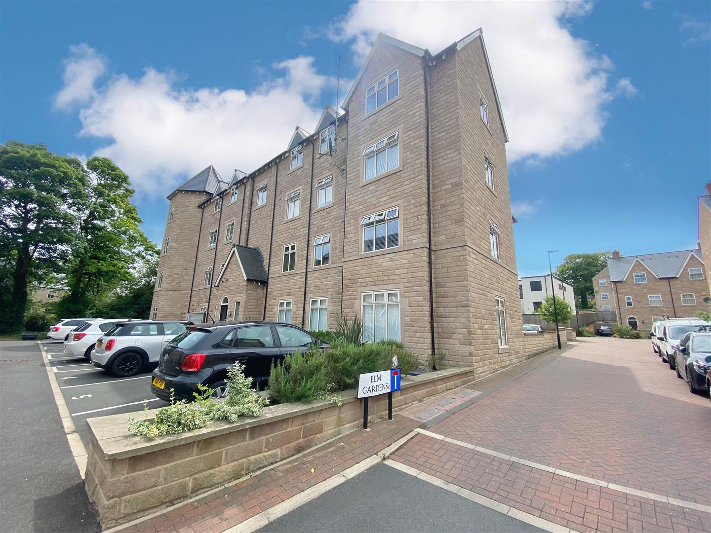 4 Wheeta House, Elm Gardens, Sheffield, S10 5AB