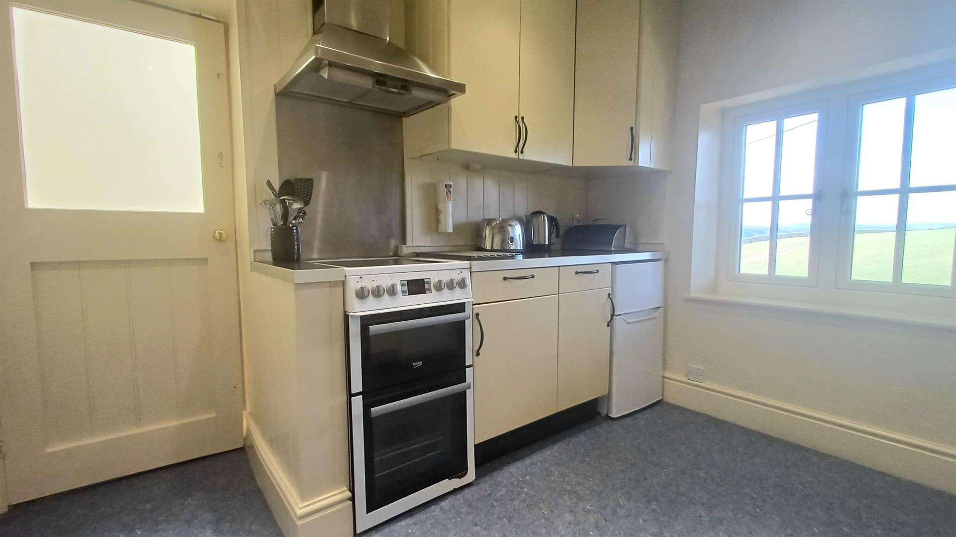 3 New Houses, Bottomhill Road, Cressbrook, Buxton, SK17 8ST