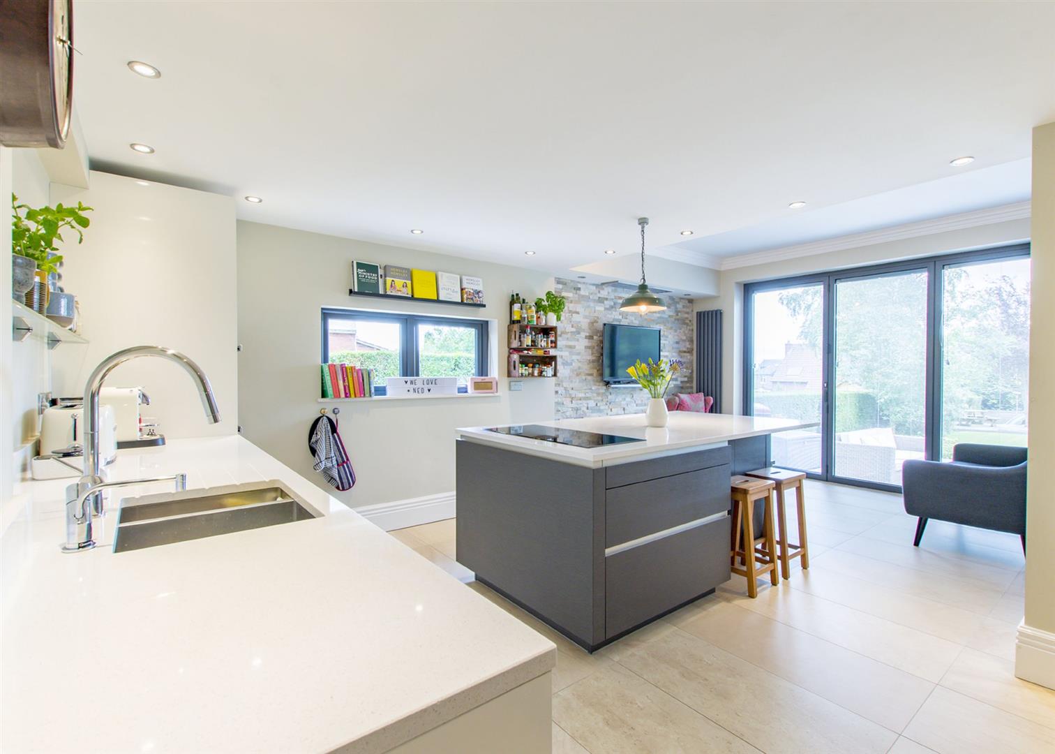 Ecclesbank, 145, Ringinglow Road, Ecclesall, Sheffield, S11 7PS