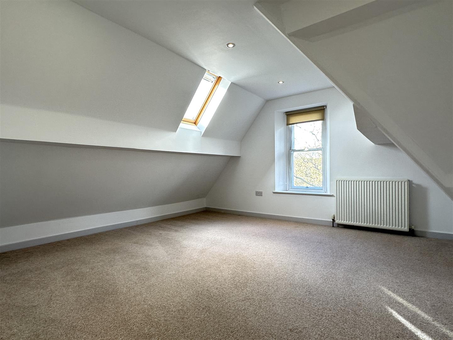 Apt 3, Beeches House, 131E, Psalter Lane, Nether Edge, Sheffield, S11 8UX