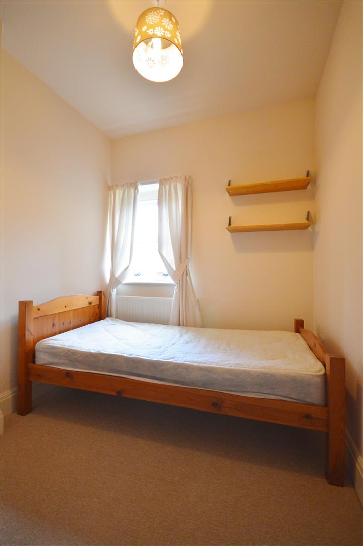 1, Burch Place, Eyam, Hope Valley, S32 5QE