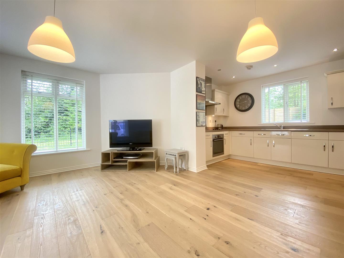 4 Wheeta House, Elm Gardens, Sheffield, S10 5AB