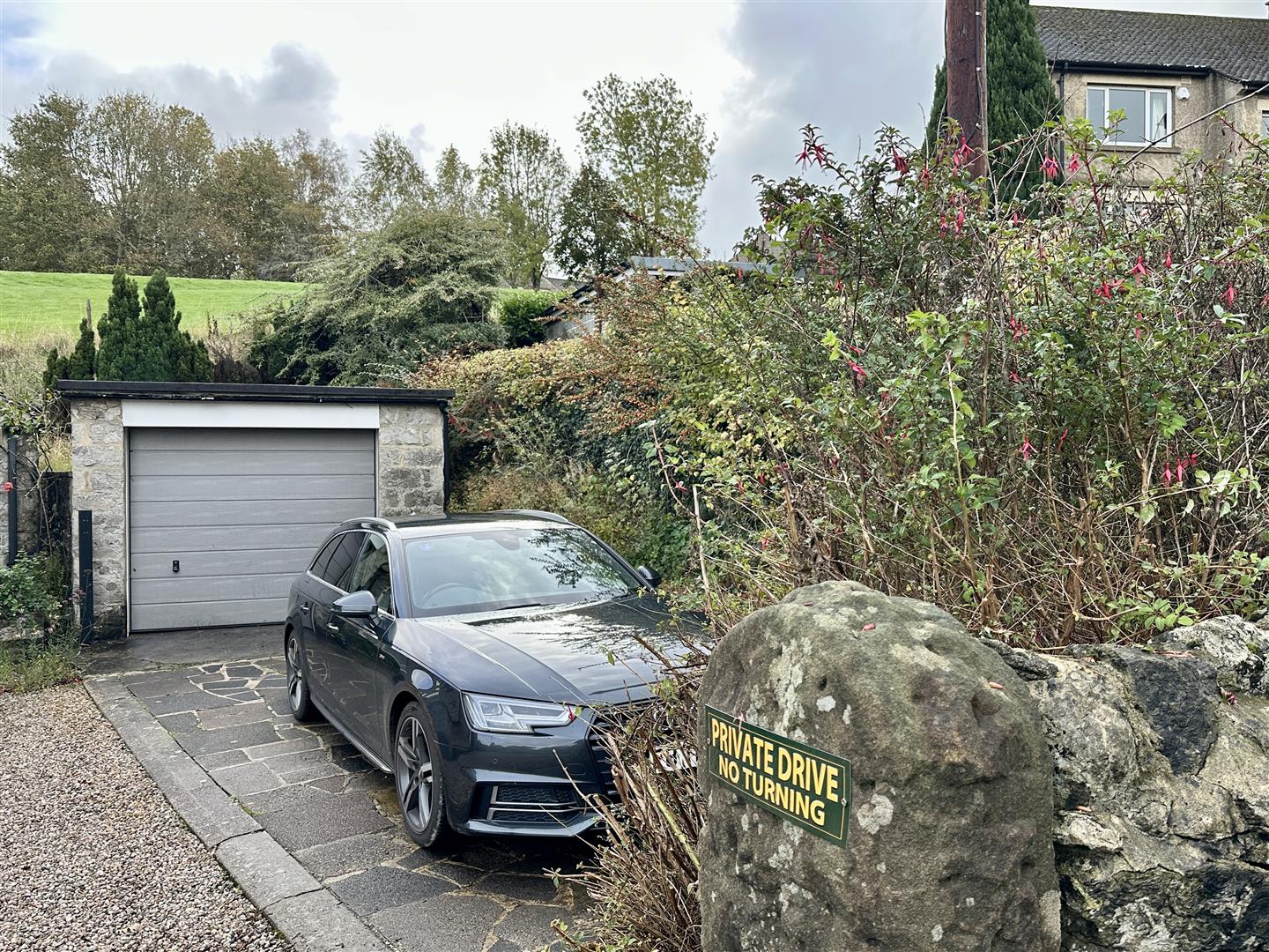 1 Pickford Villas, Monyash Road, Bakewell, DE45 1FG