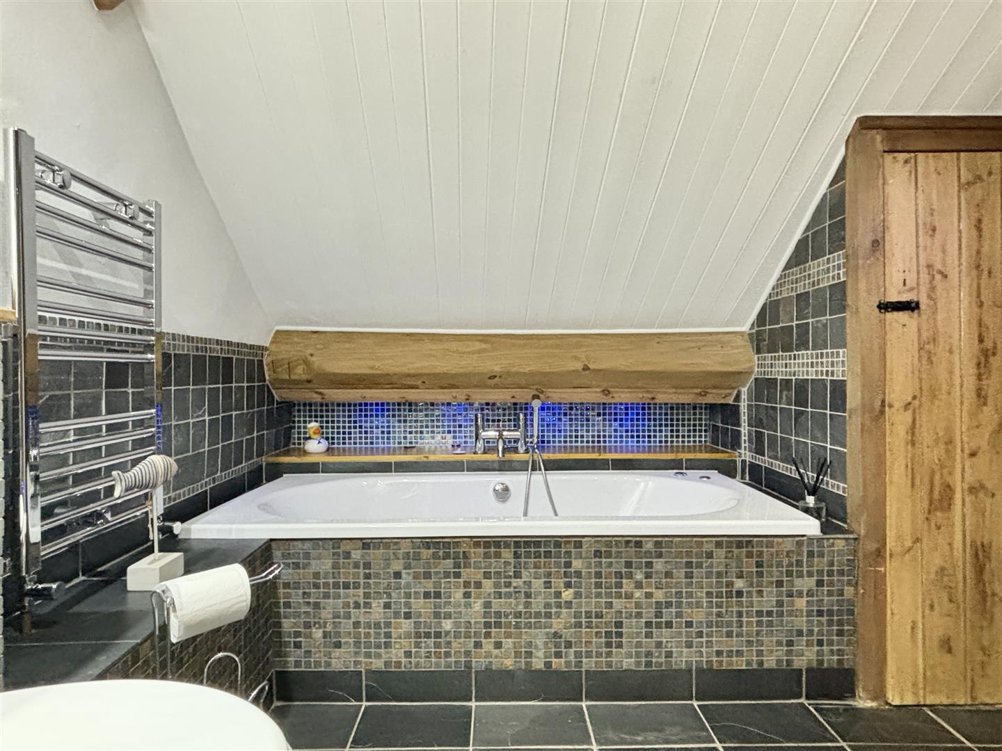Corner Cottage, The Nook, Stoney Middleton, Hope Valley, S32 4TU