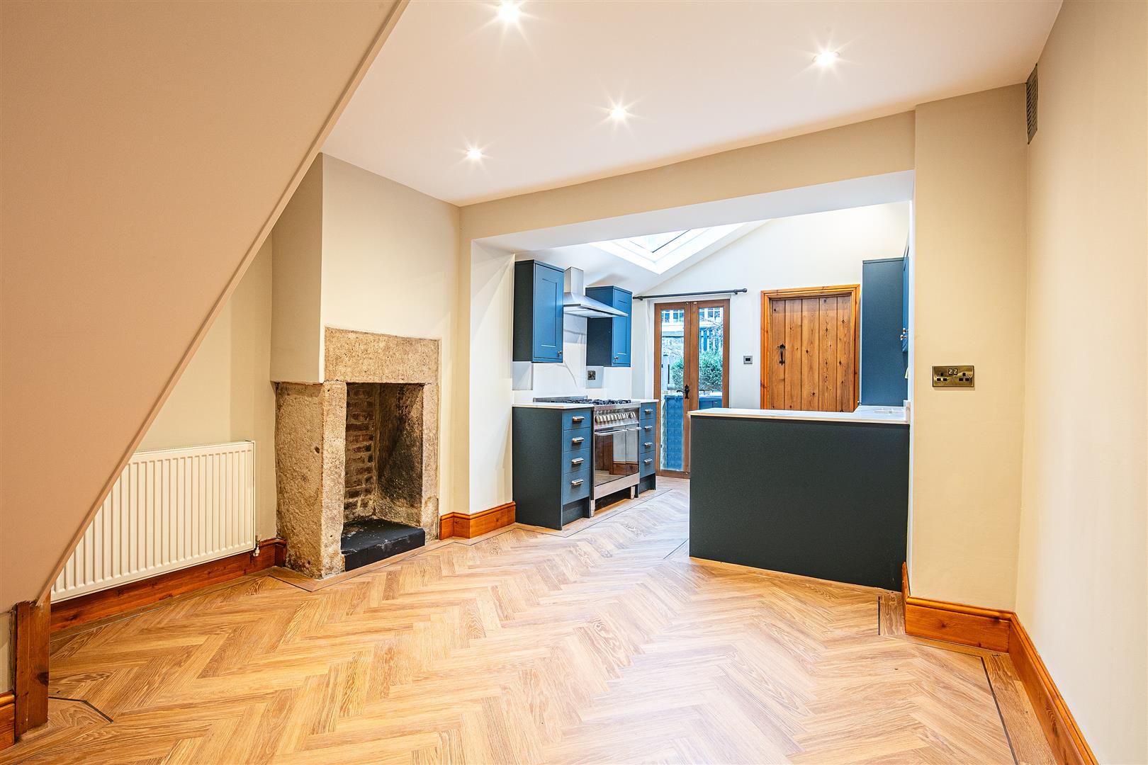1, Brookside Cottage, Nether End, Baslow, Bakewell, DE45 1SR