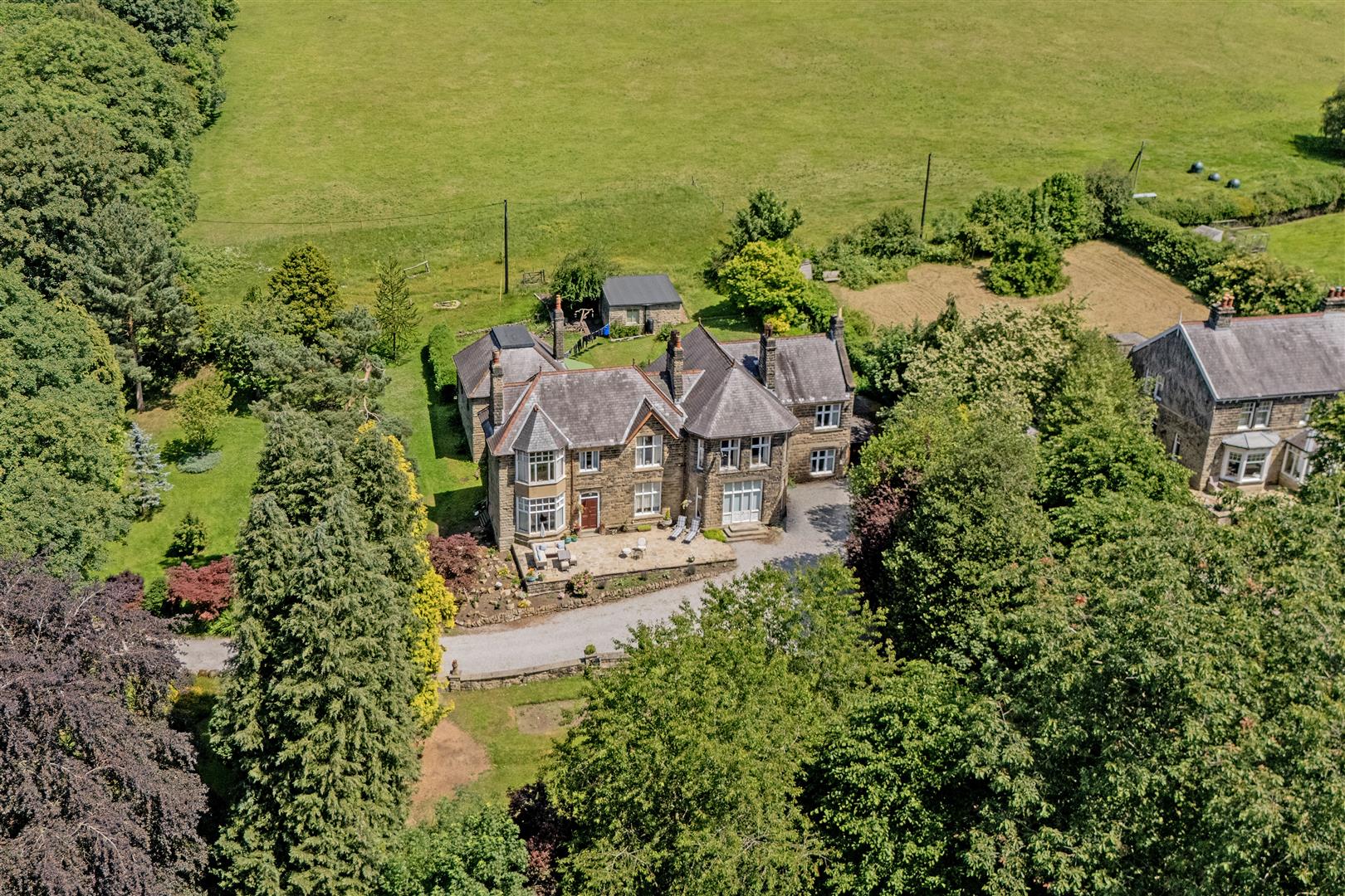 Knoll House, Joan Lane, Bamford, Hope Valley, S33 0AW