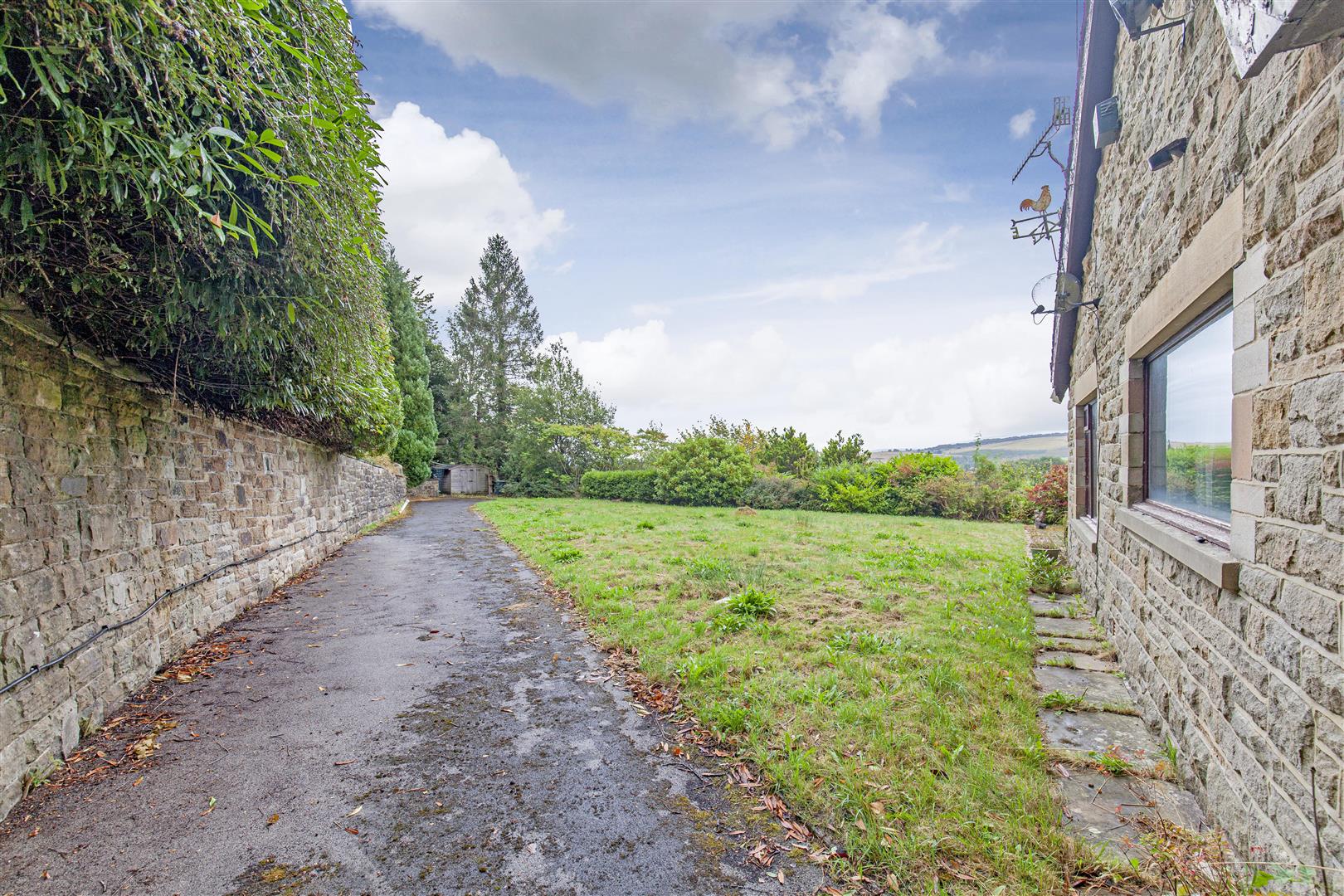 Longhope, New Road, Eyam, Hope Valley, S32 5QY