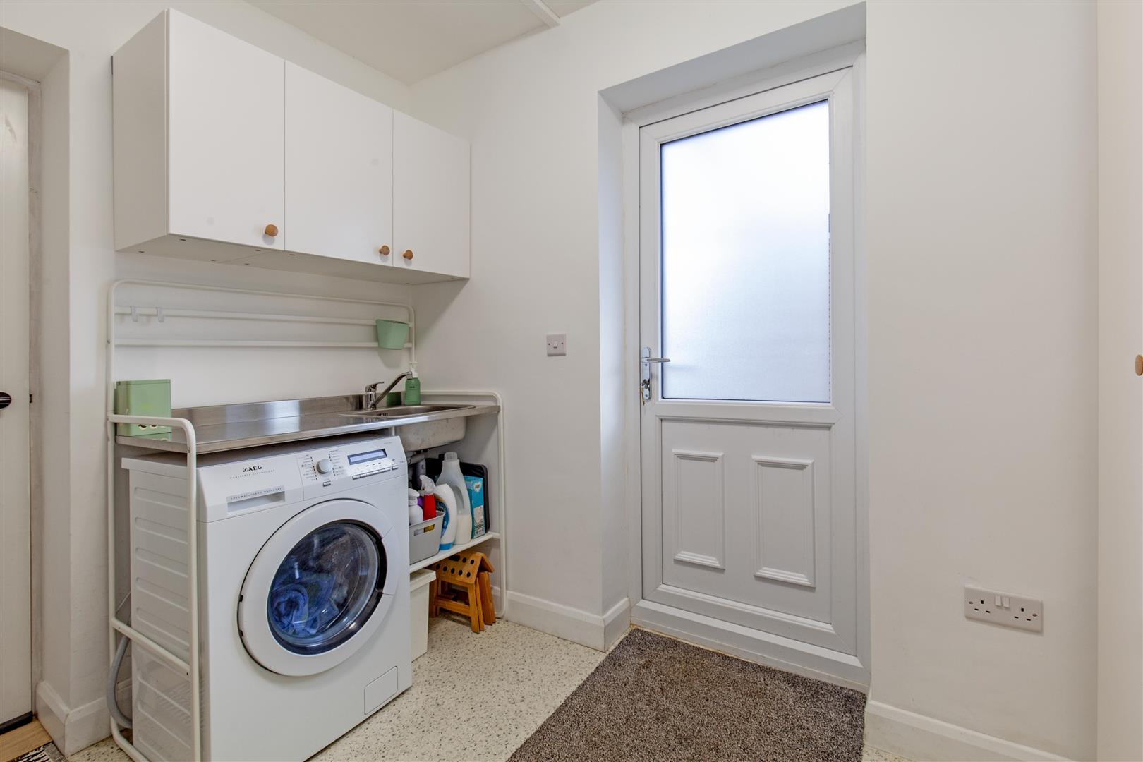 14, Swift Close, Bradwell, S33 9AE