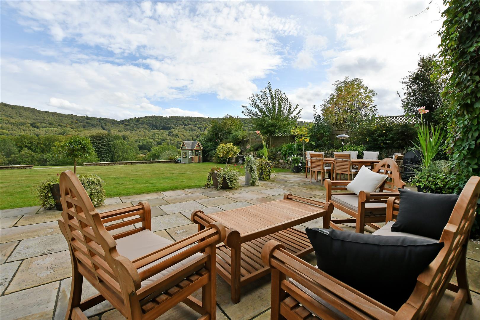Fold Cottage, Hathersage Road, Grindleford, Hope Valley, S32 2JH