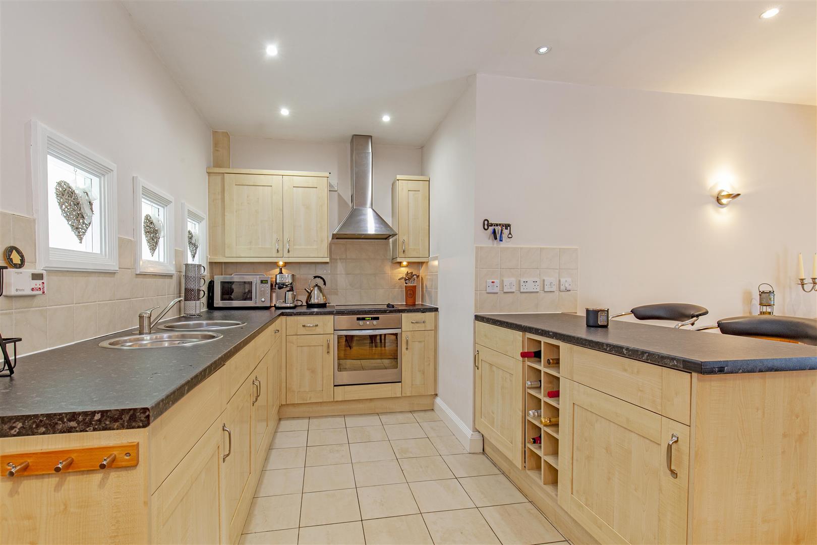 28 Ladybower Lodge, Ashopton Road, Bamford, Hope Valley, S33 0BY