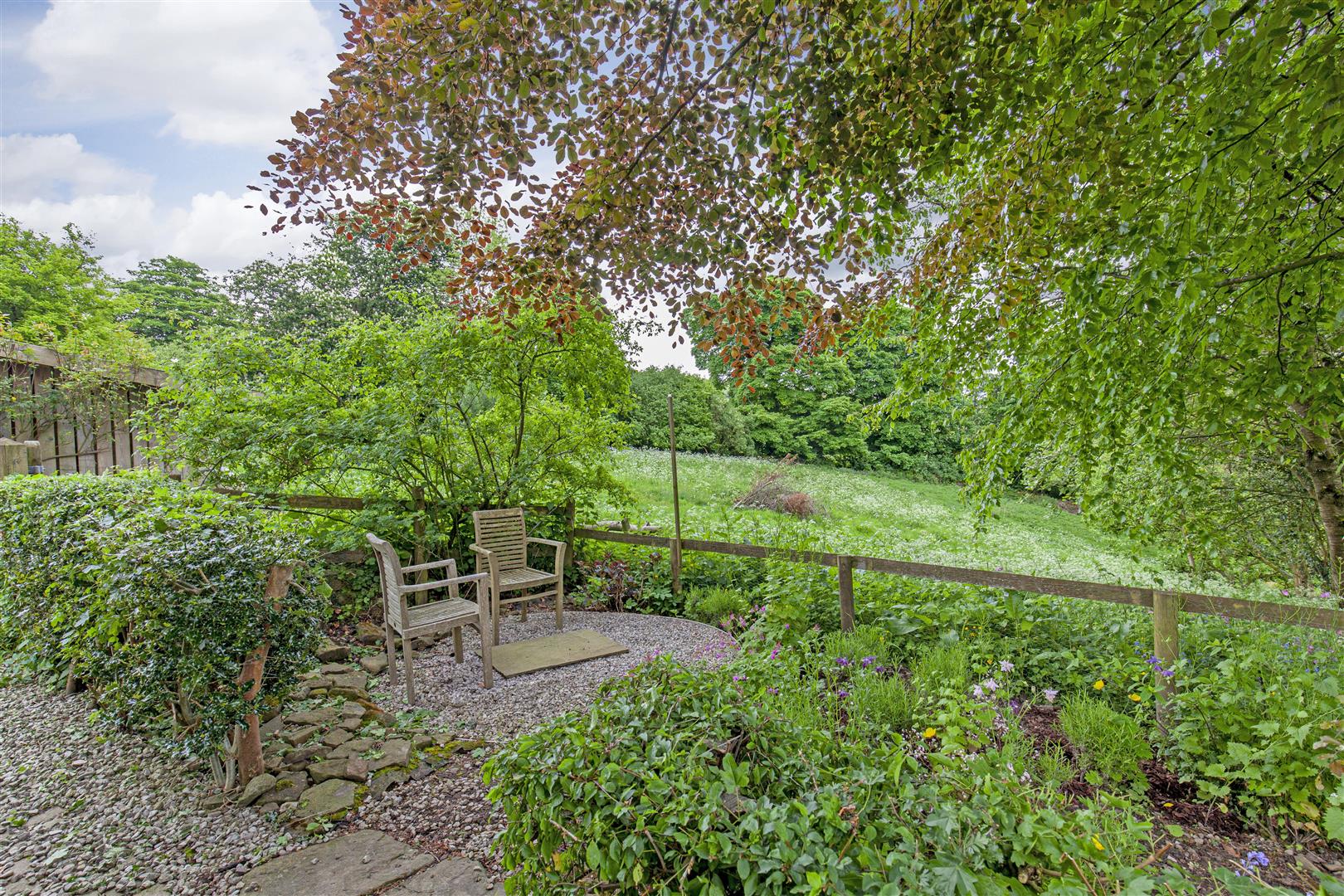 Little Gatehouse, Gatehouse Lane, Hathersage, Hope Valley, S32 1BQ