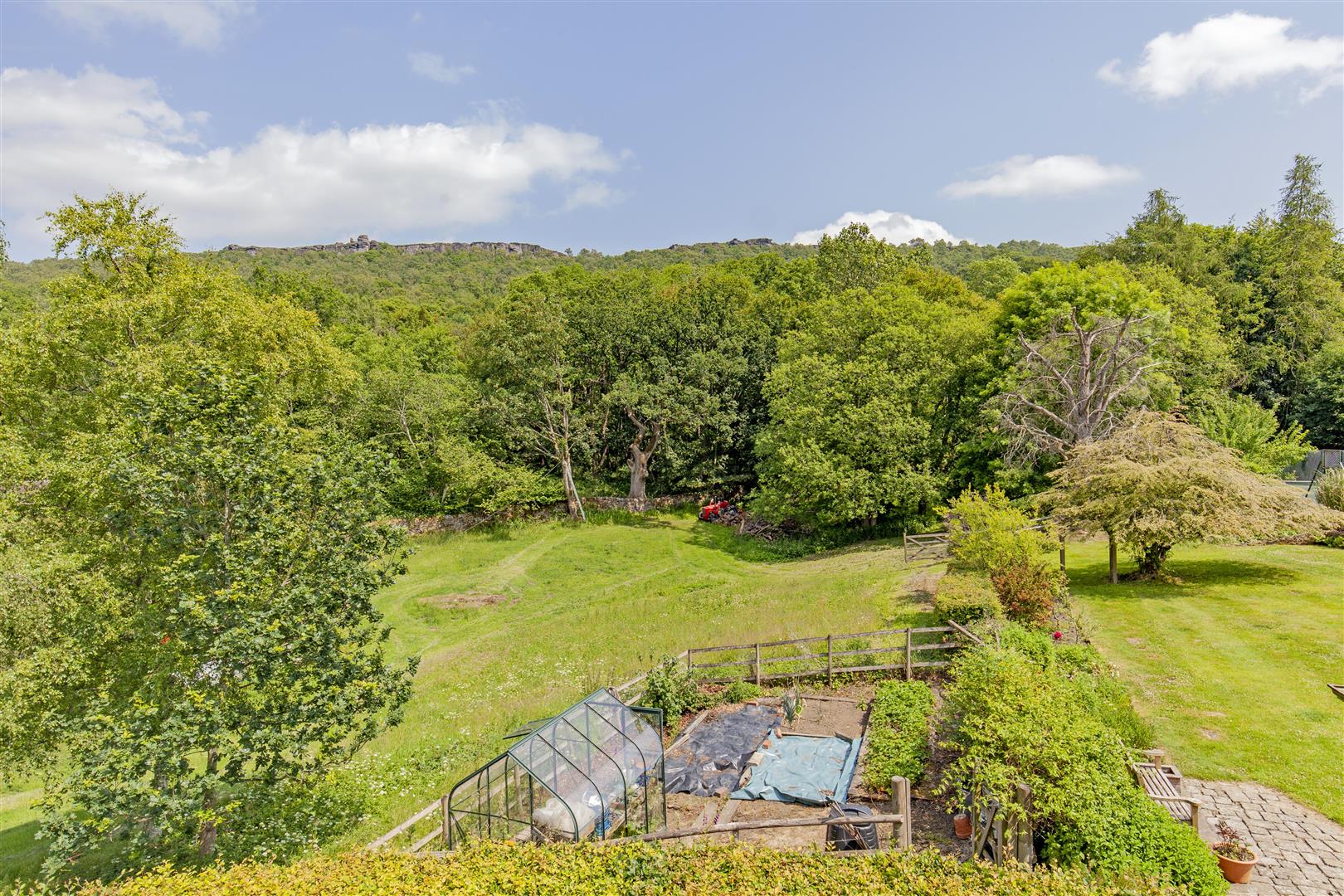 Thorn Cottage, Froggatt Lane, Froggatt, Hope Valley, S32 3ZA