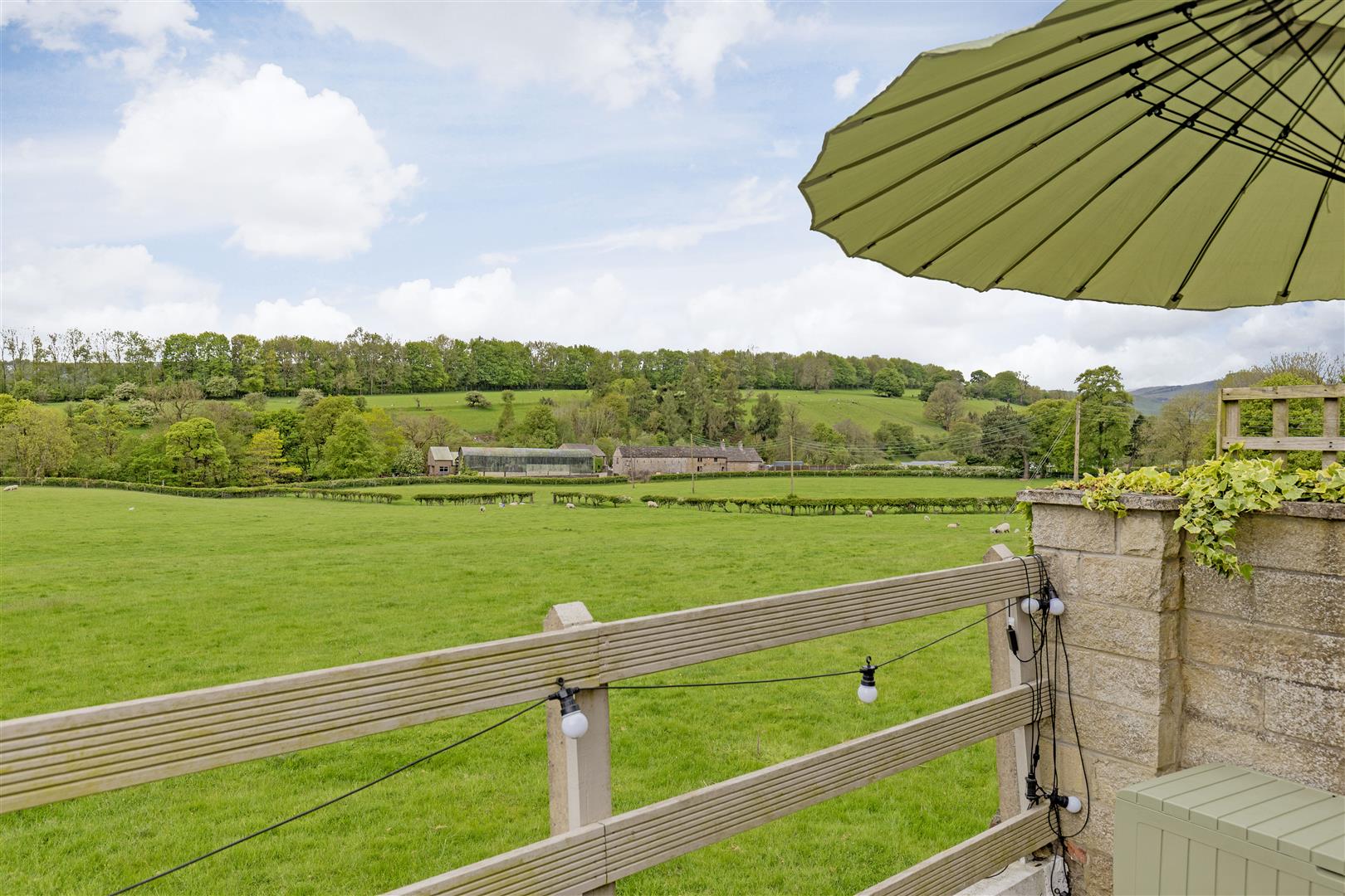 2 Railway Cottages, Station Road, Hope, Hope Valley, S33 6RR
