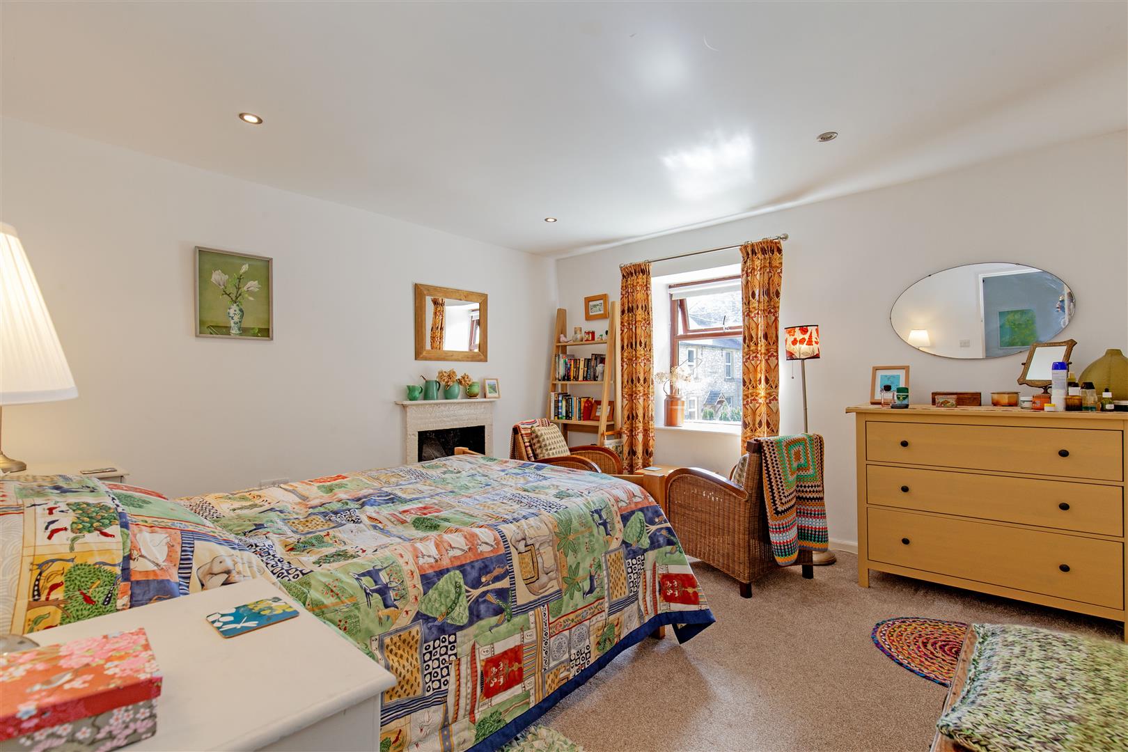 2 Elderbank, Hugh Lane, Bradwell, Hope Valley, S33 9JB