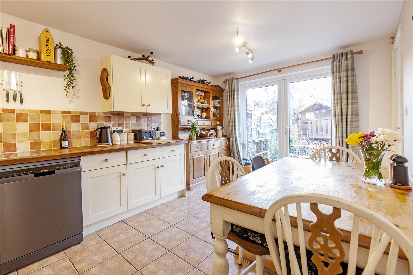 27, Mount Pleasant Road, Grindleford, Hope Valley, S32 2JE