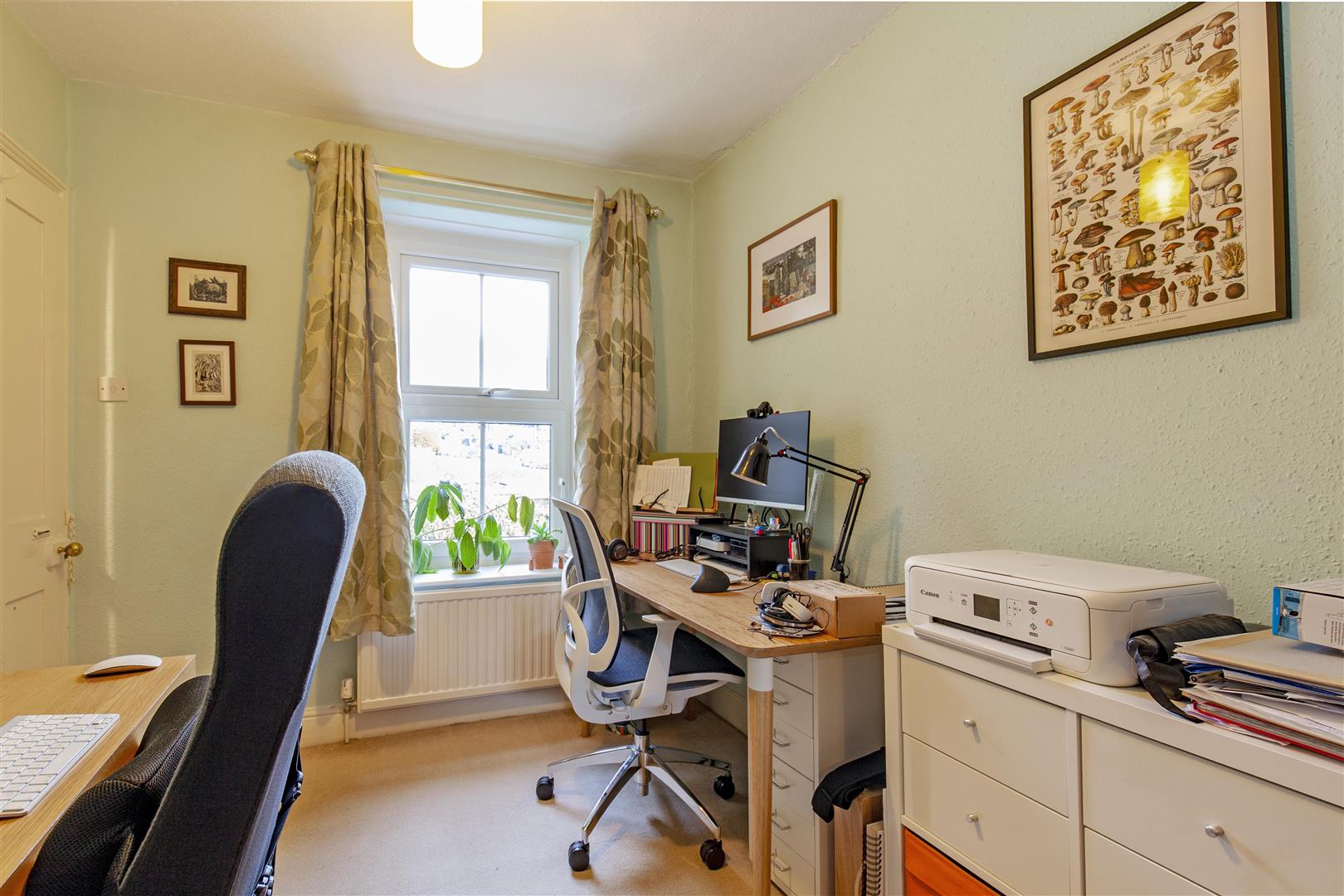 6, Mayfield Terrace, Hathersage, Hope Valley, S32 1BE