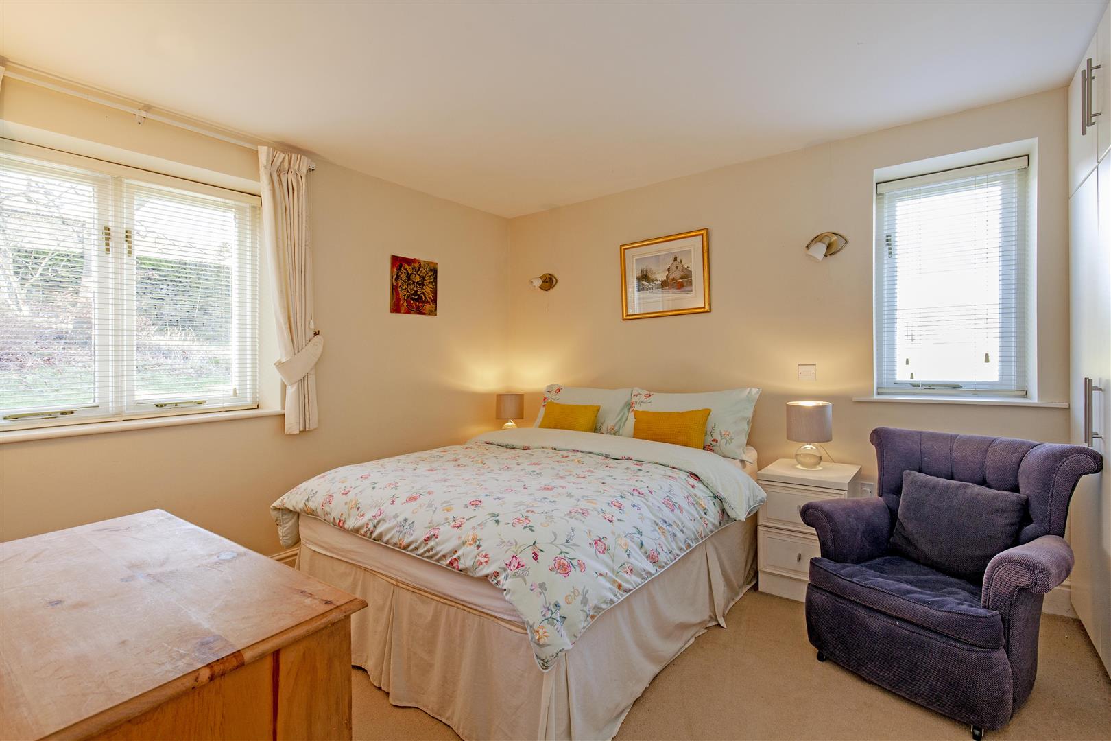 Heywood House, Main Road, Grindleford, Hope Valley, S32 2JN