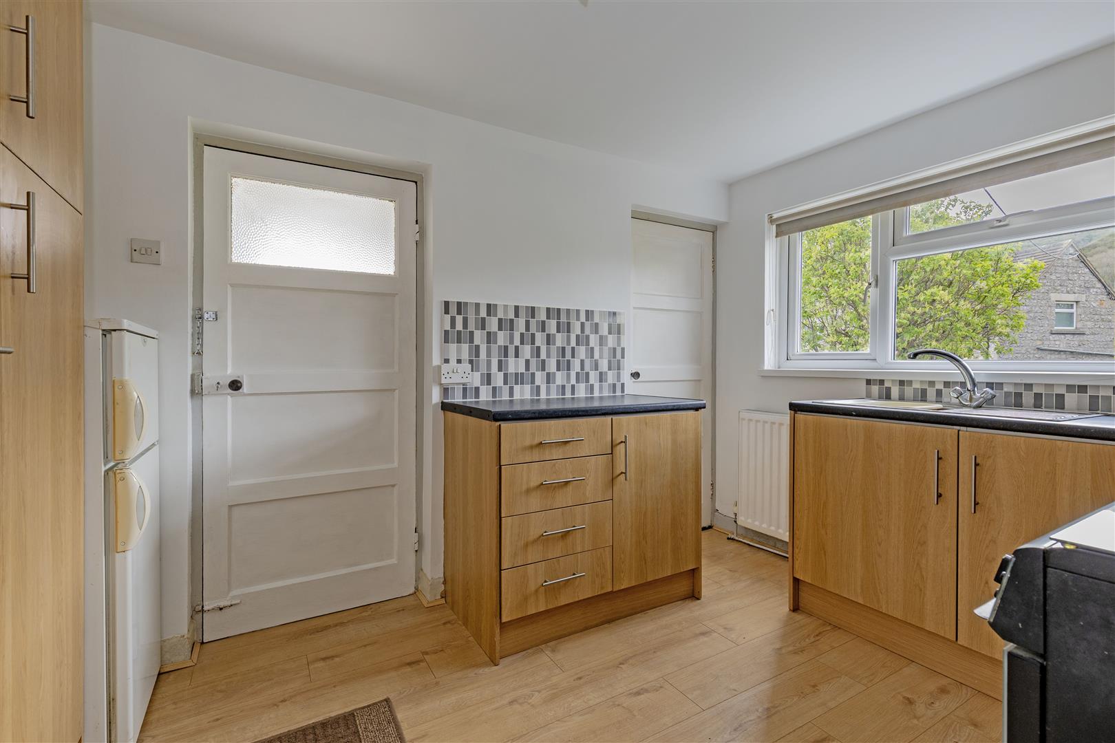 24, The Crescent, Bradwell, Hope Valley, S33 9HL