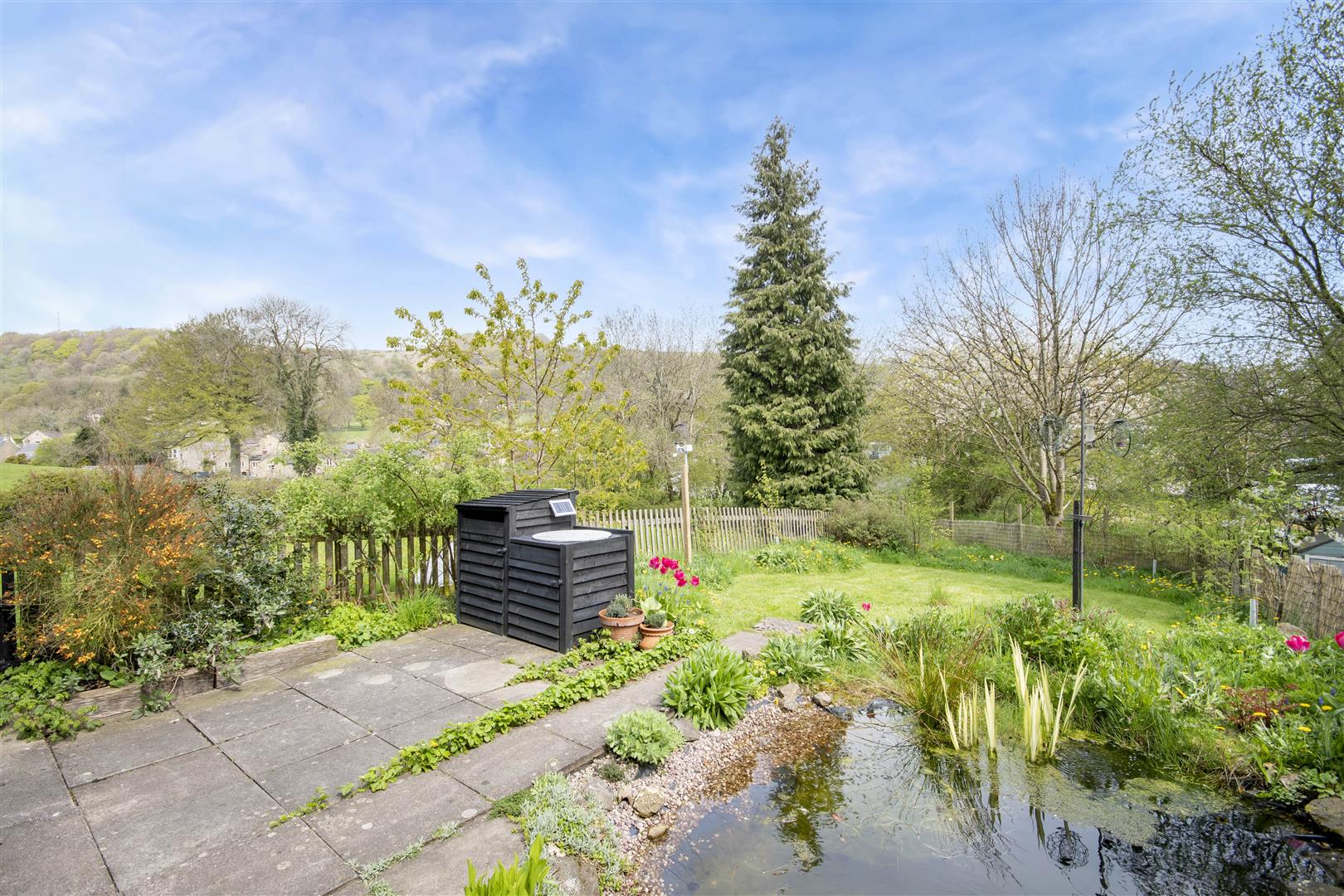 27, New Close, Eyam, Hope Valley, S32 5QX