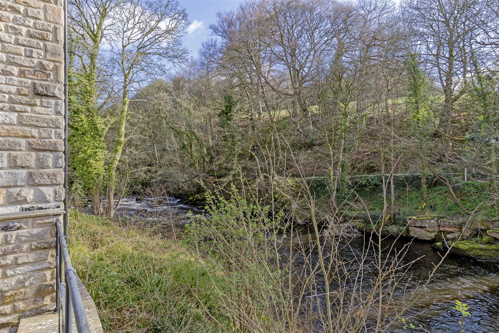 1, Riverside Court, Calver Mill, Calver, Hope Valley, S32 3YW