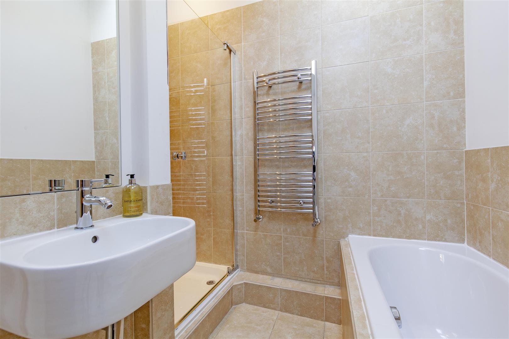 3 Ingleside, Smalldale, Bradwell, Hope Valley, S33 9JQ