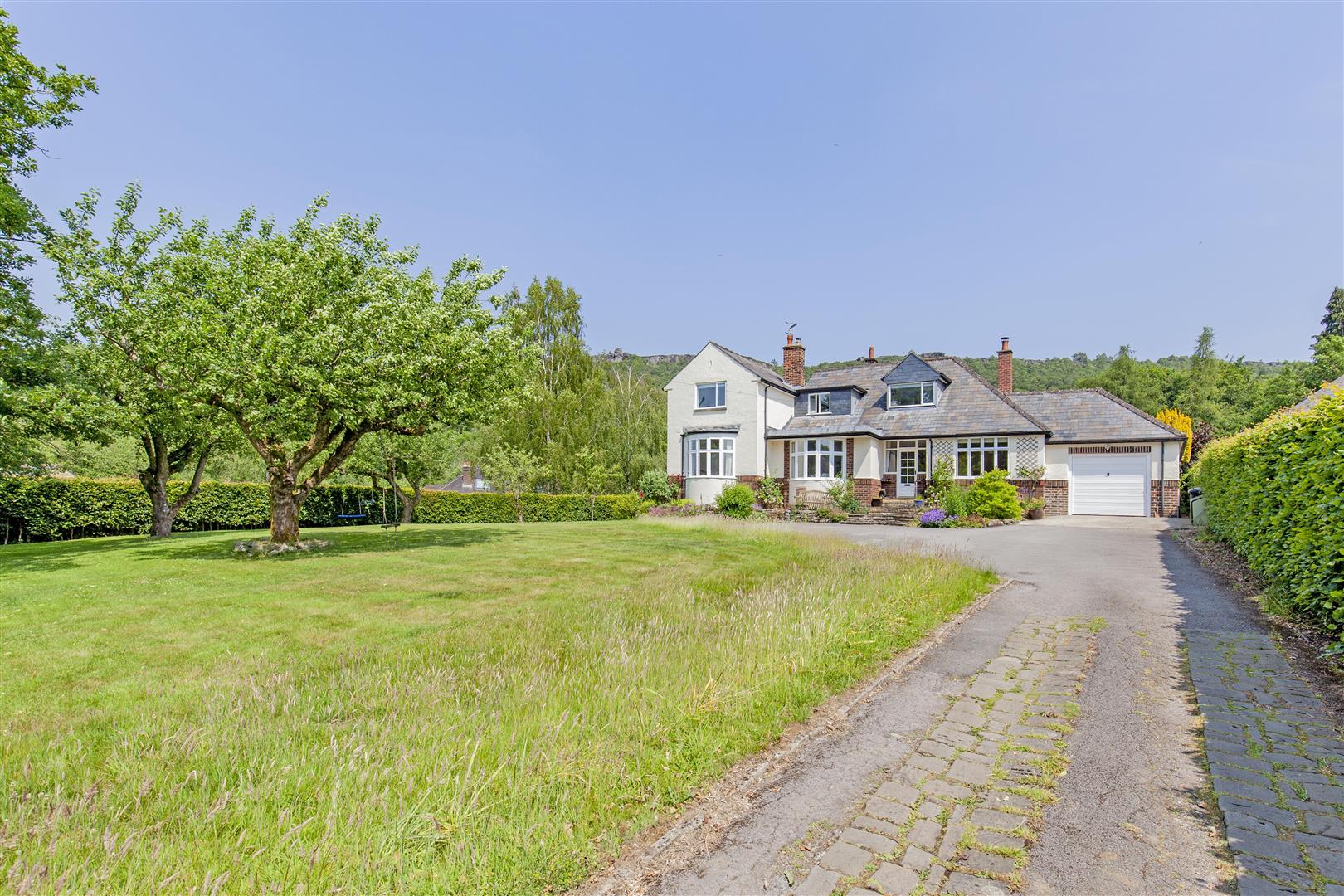 Thorn Cottage, Froggatt Lane, Froggatt, Hope Valley, S32 3ZA