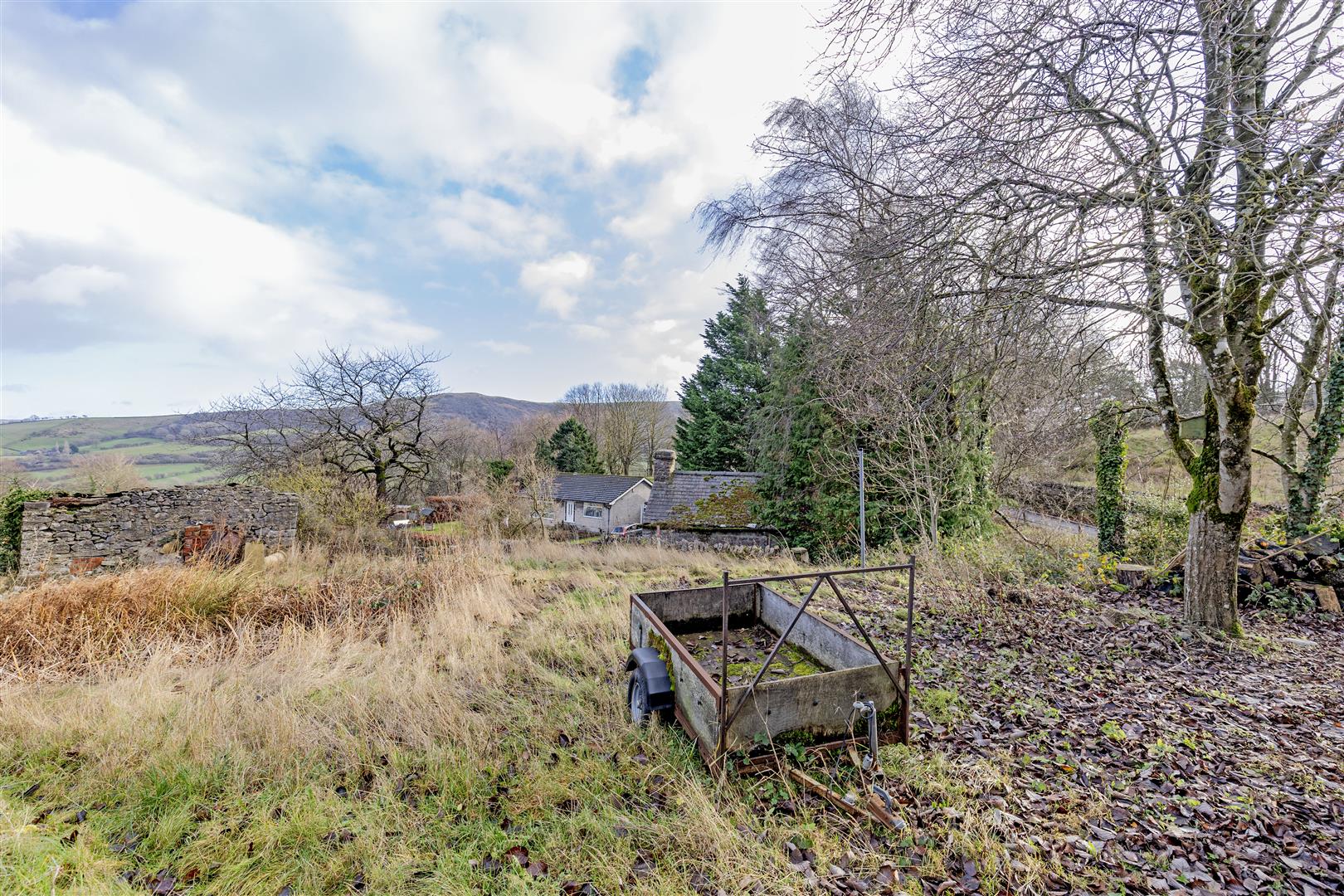 Two Edge View, Smalldale, Bradwell, Hope Valley, S33 9JQ