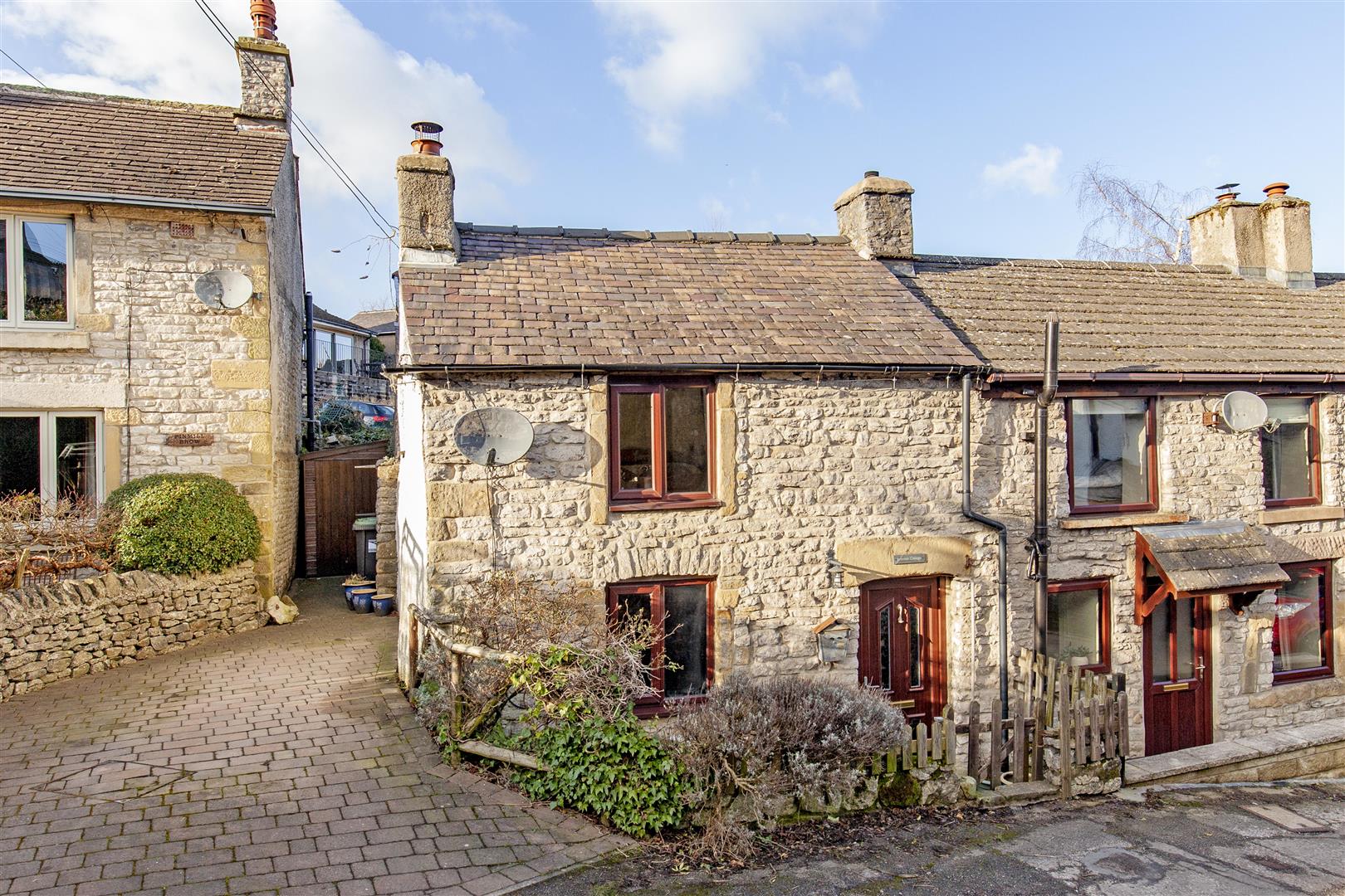 Jeremiah Cottage, Hollow Gate, Bradwell, Hope Valley, S33 9JA