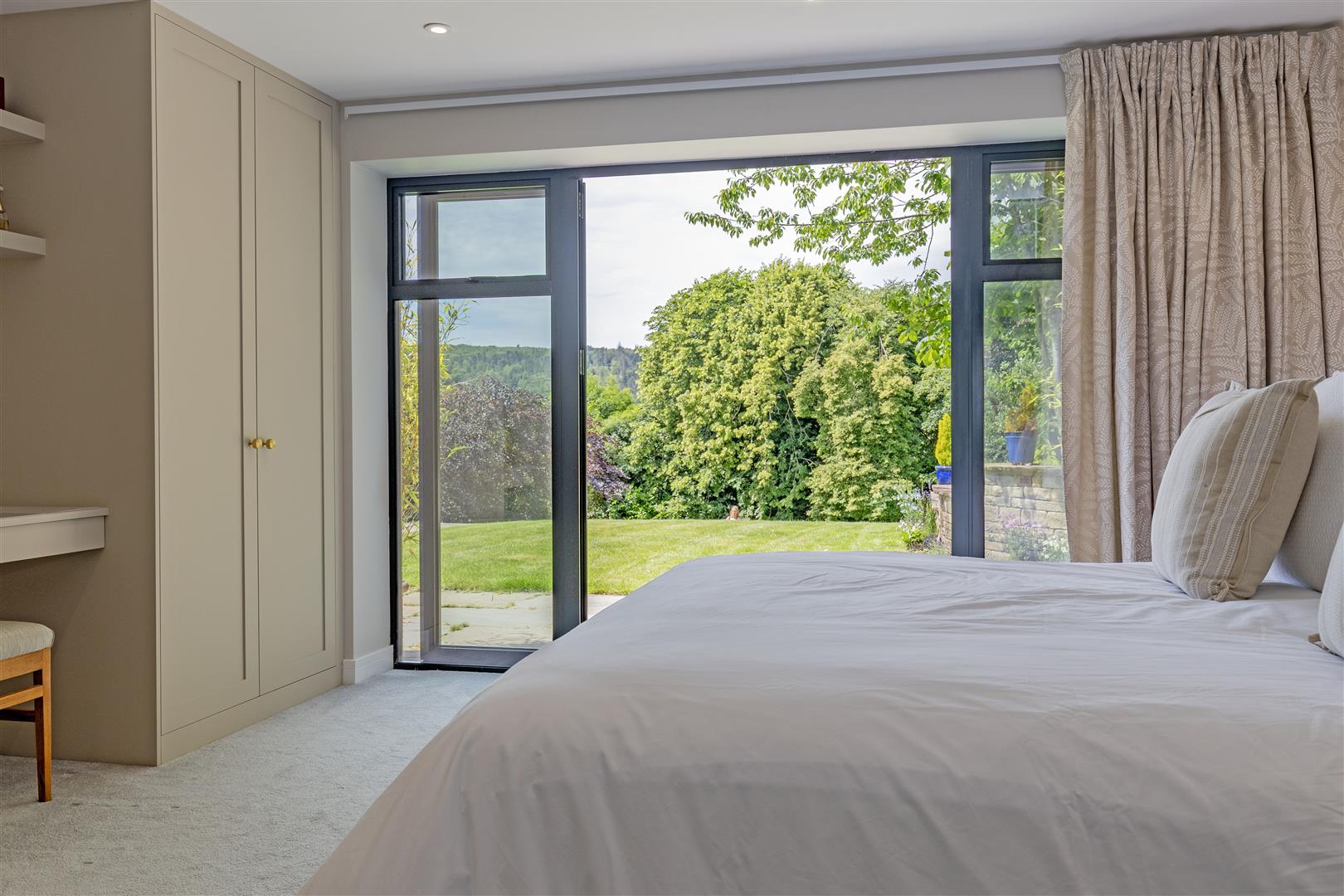 Cayley Lodge, Maynard Road, Grindleford, Hope Valley, S32 2JD