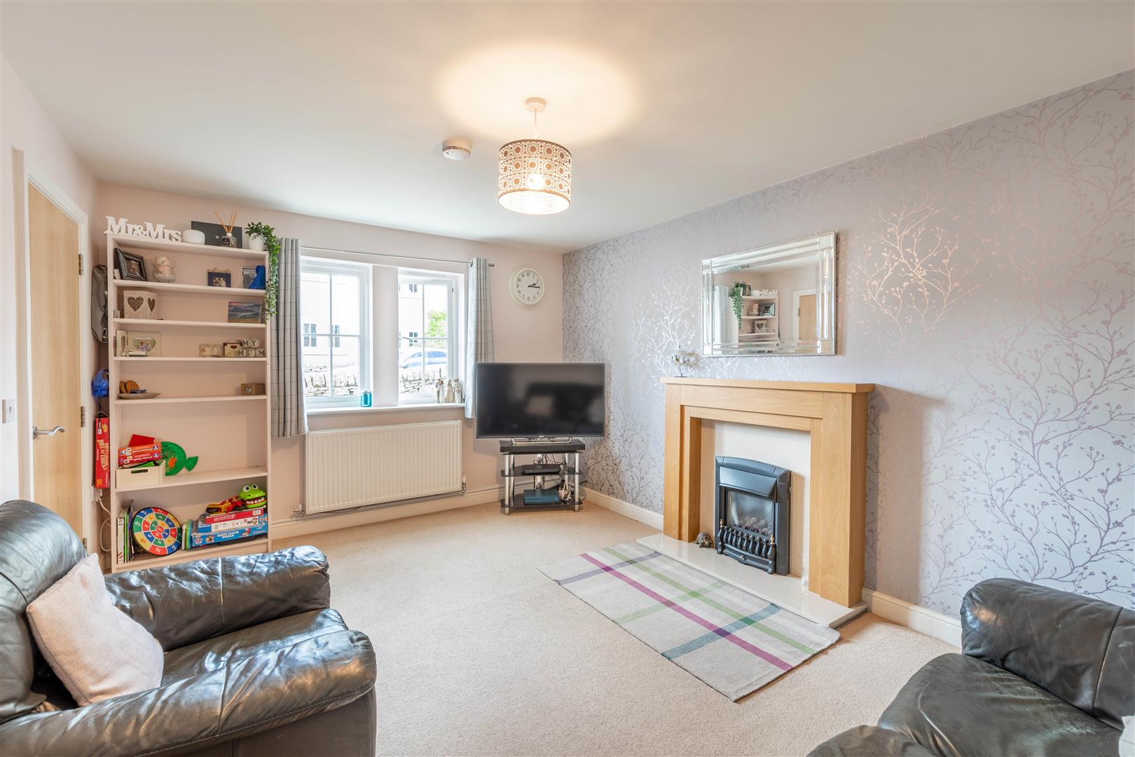 26, Glebe Park, Eyam, Hope Valley, S32 5RH