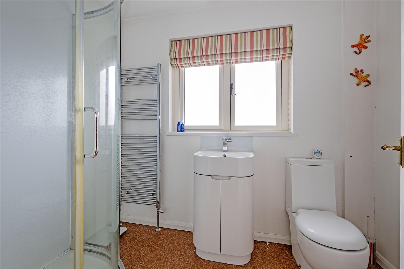 4, Lowside Close, Calver, Hope Valley, S32 3WZ