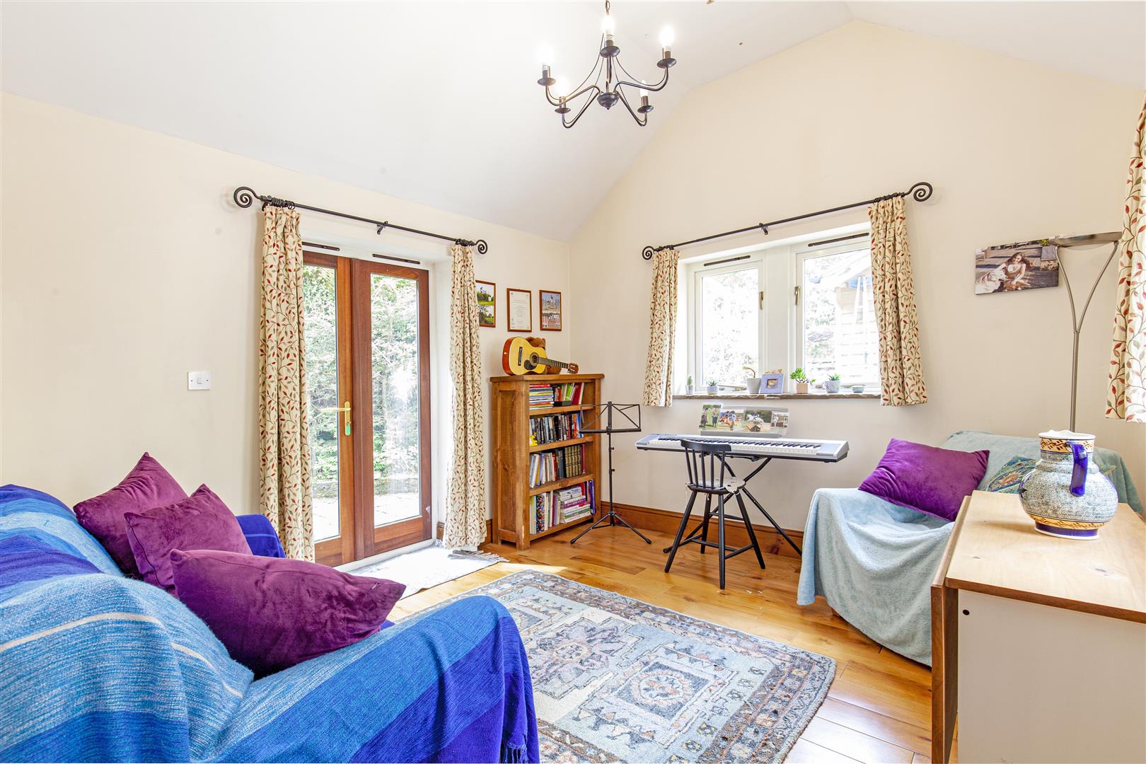 Rock View Cottage, The Dale, Stoney Middleton, Hope Valley, S32 4TF