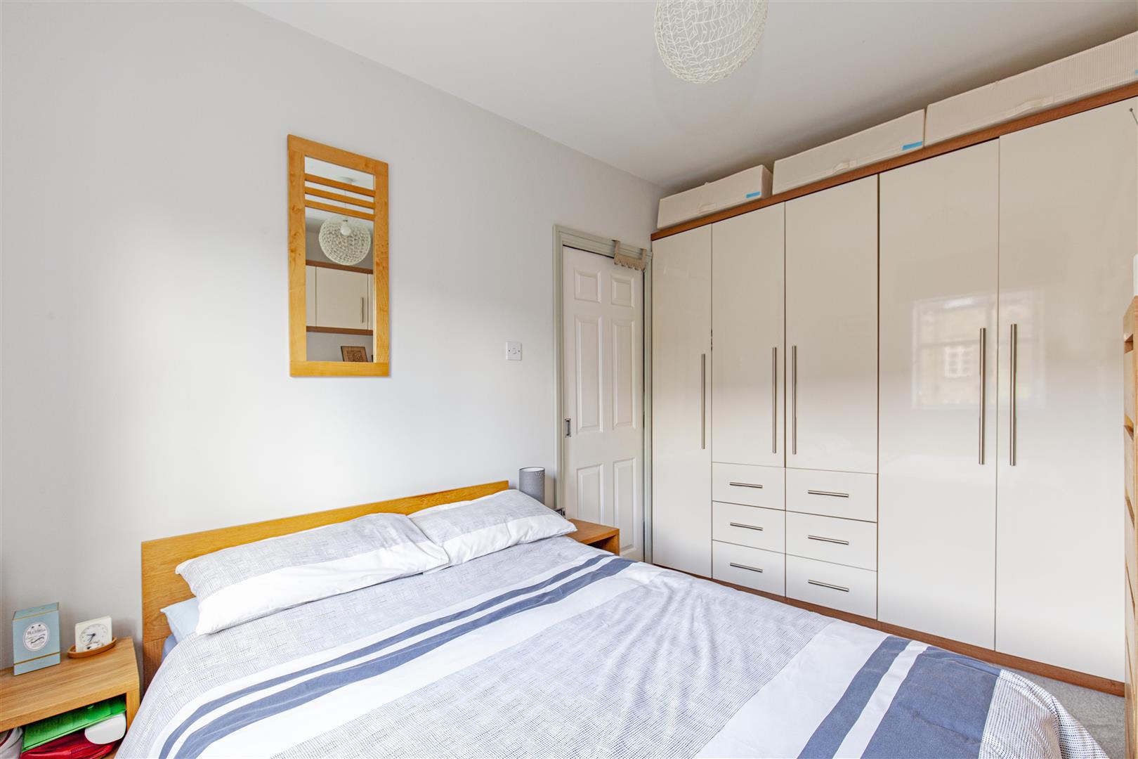 1 Birchinlee Cottage, The Hollow, Bamford, Hope Valley, S33 0AU