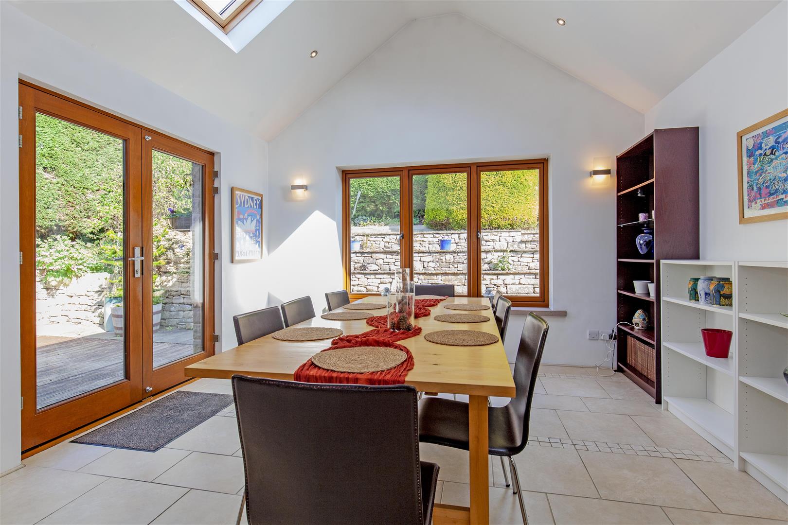 Boldre Stone, Ranmoor Lane, Hathersage, S32 1BW