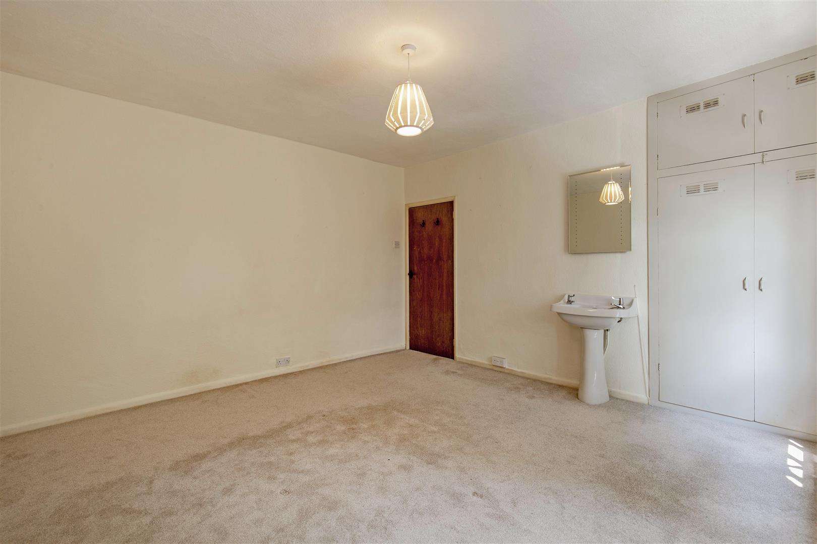 3 Millstone Cottages, The Dale, Hathersage, Hope Valley, S32 1AQ
