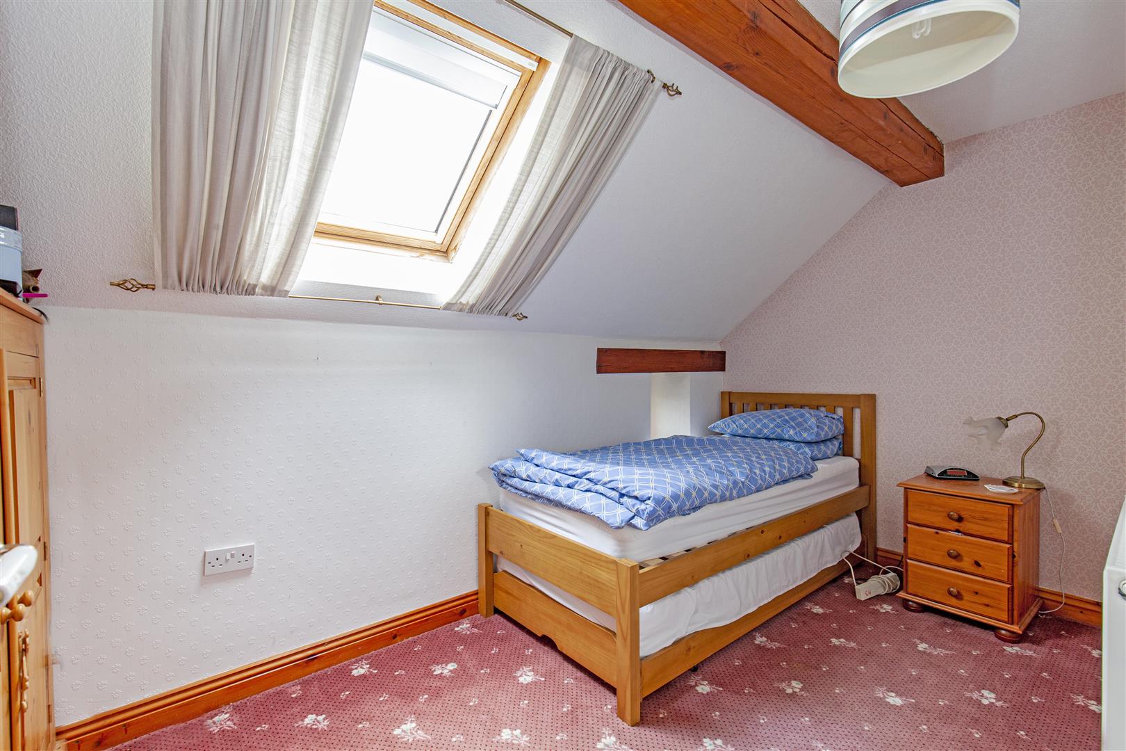 The Barn, Main Road, Grindleford, Hope Valley, S32 2HE