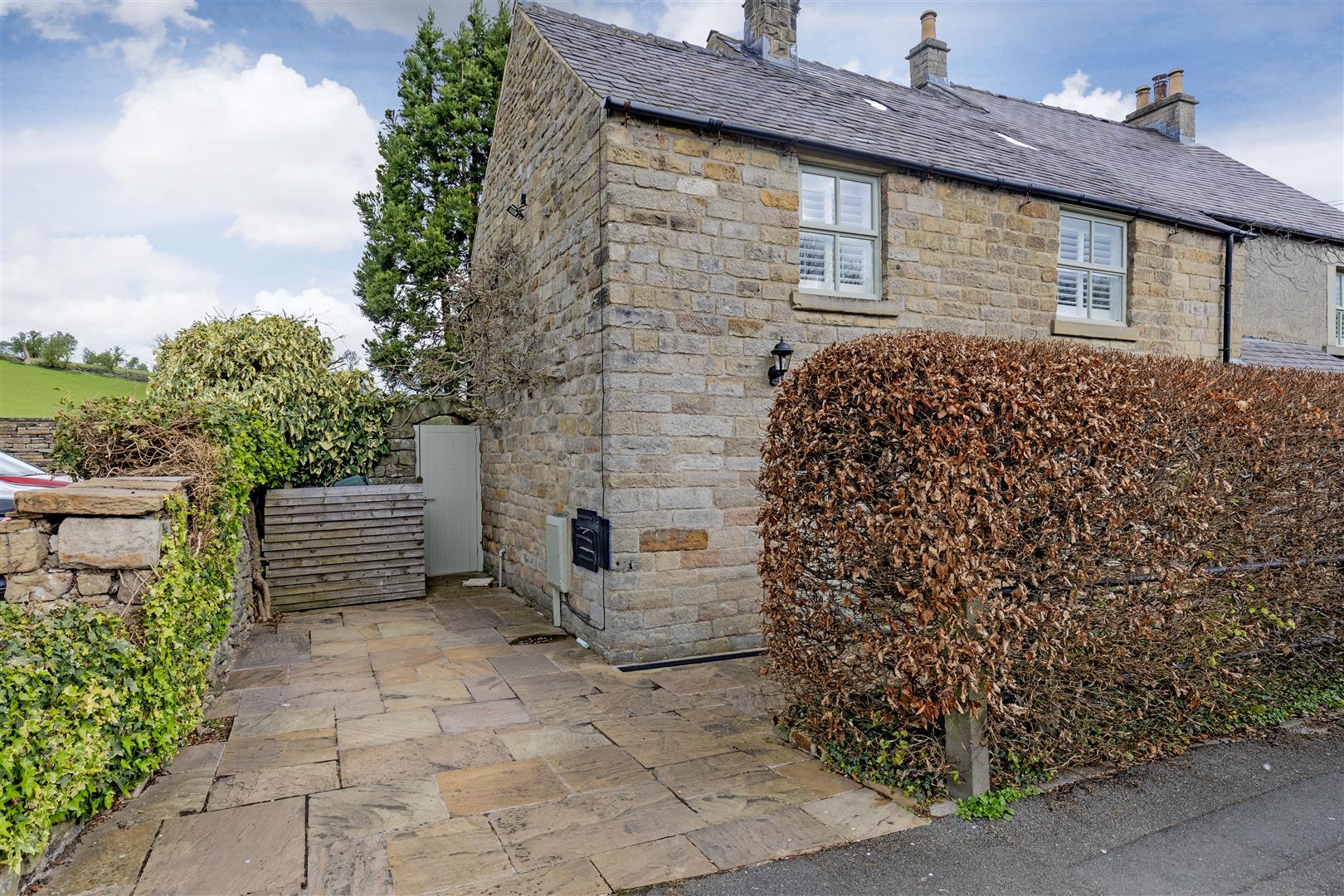 Bank View, Calver Bridge, Calver, Hope Valley, S32 3XA