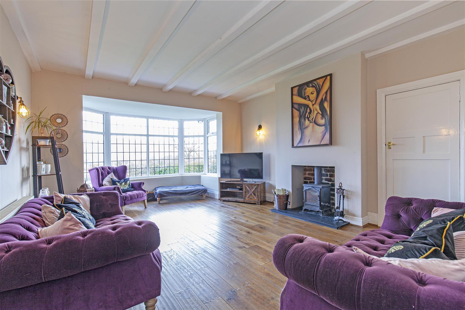 Larkrise, Saltergate Lane, Bamford, Hope Valley, S33 0BE