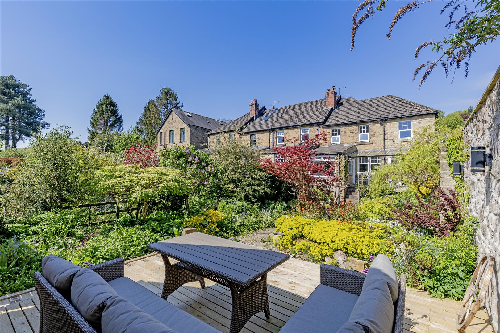 The Owl House, 3 Main Road, Grindleford, Hope Valley, S32 2JN