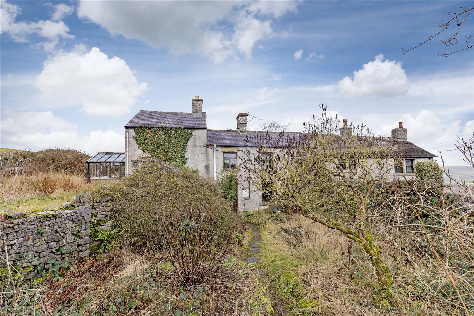 Two Edge View, Smalldale, Bradwell, Hope Valley, S33 9JQ